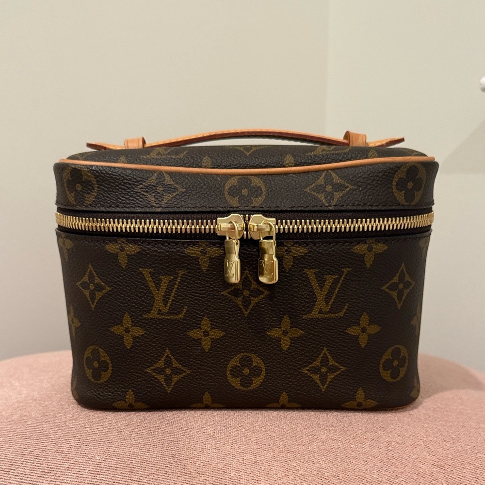 Louis Vuitton Monogram Nice mini
